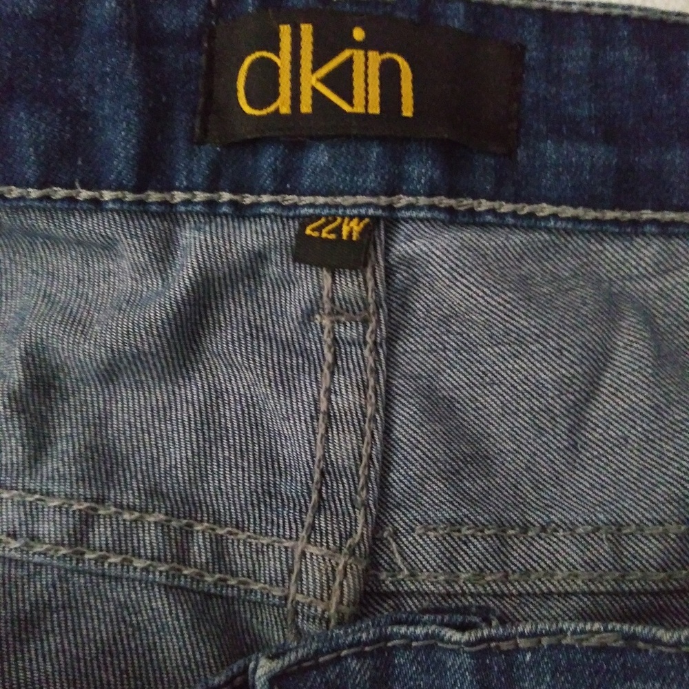 Blue jeans - Picture 2 of 8